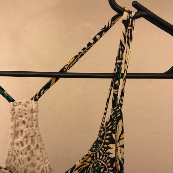 Top - Picture 3 of 5